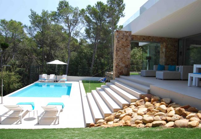Villa in Pals - Villa Mariposa Blanca