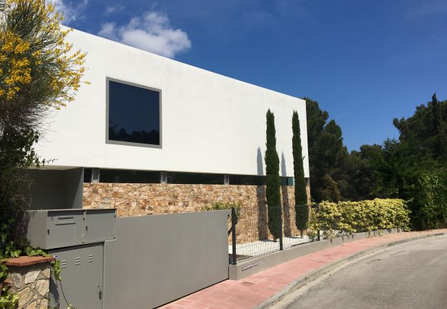 Villa in Pals - Villa Mariposa Blanca Villa in Pals - Villa Mariposa Blanca