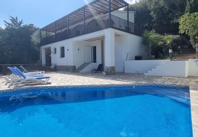 Huis in Pals - El Pájaro